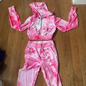 Tic Toc velour crop top hoodie lounge set